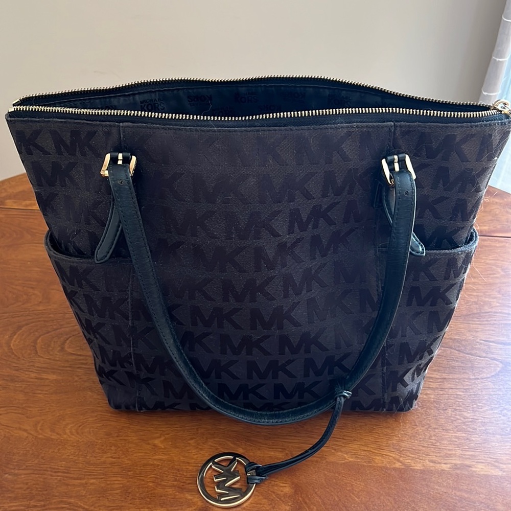 Michael Kors black medium tote bag